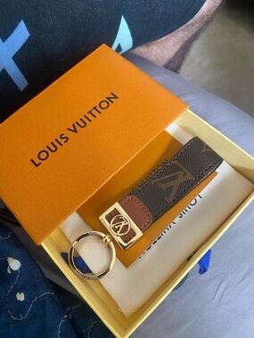 Louis Vuitton Dragonne Monogram Leather Keychain & Bag Charm W Box & Dustbag